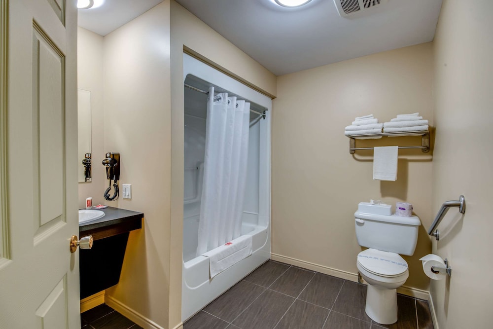 Standard Room, 1 Queen Bed, Non Smoking, Annex Building (MOTEL Building) - Photo 7
