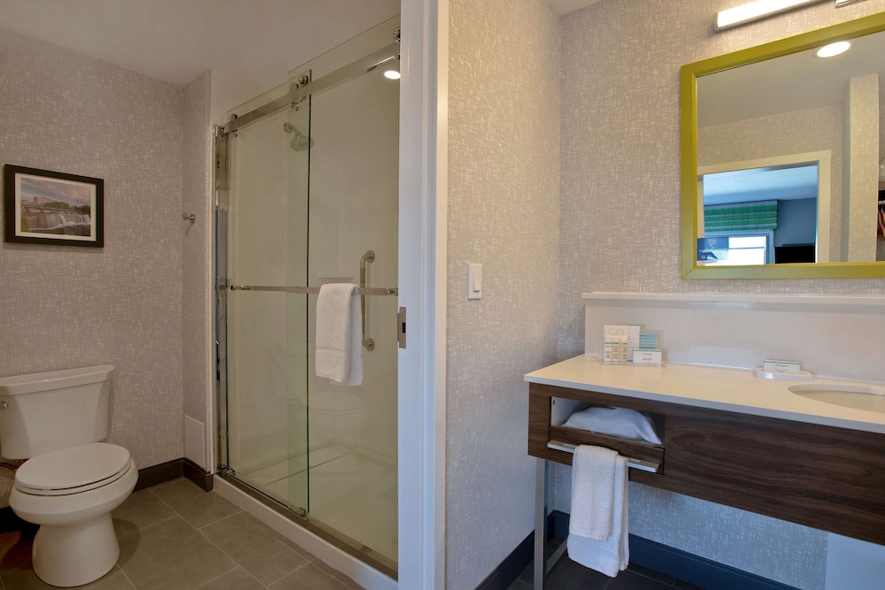 Studio Suite, 2 Queen Beds, Non Smoking, Refrigerator & Microwave (Wet bar) - Photo 5