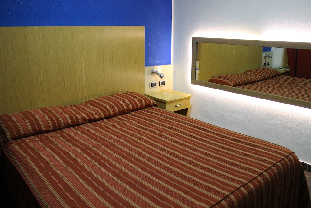Business Double or Twin Room photo 2