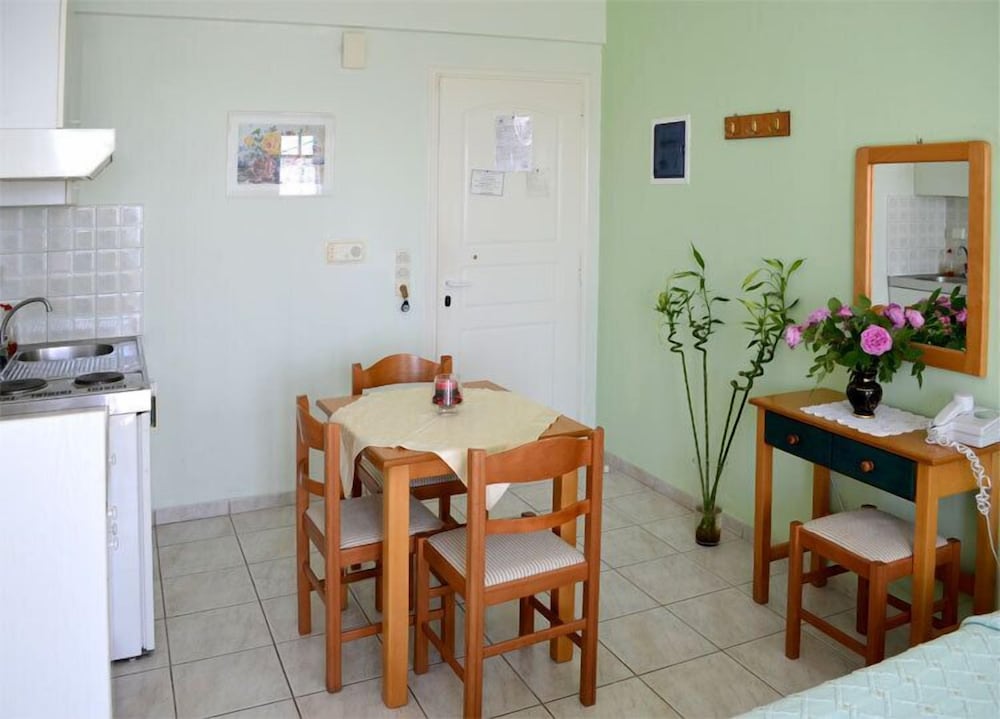 Triple Room photo 2