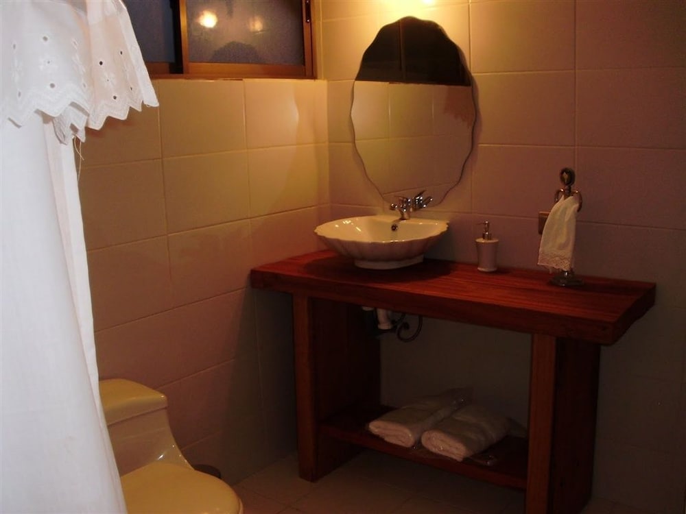 Standard Double Room, 2 Twin Beds photo 1