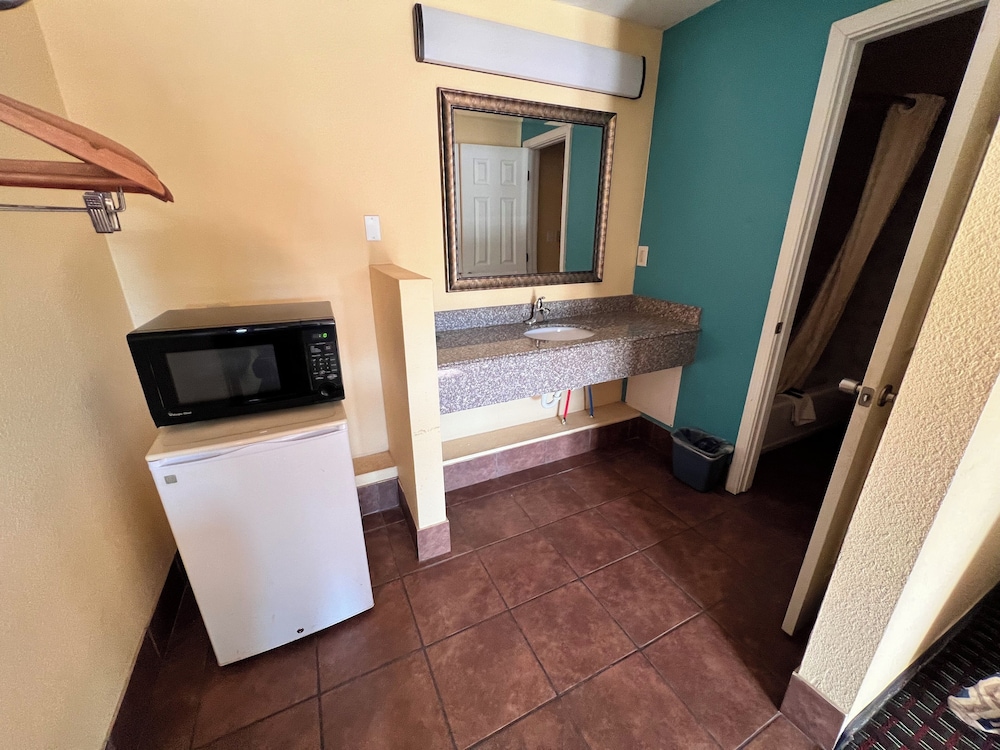Standard Single Room photo 2