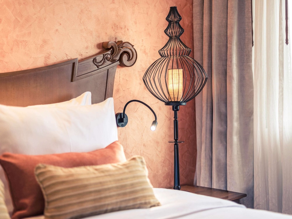Deluxe Room, 1 Bedroom, Balcony (Kitchenette)