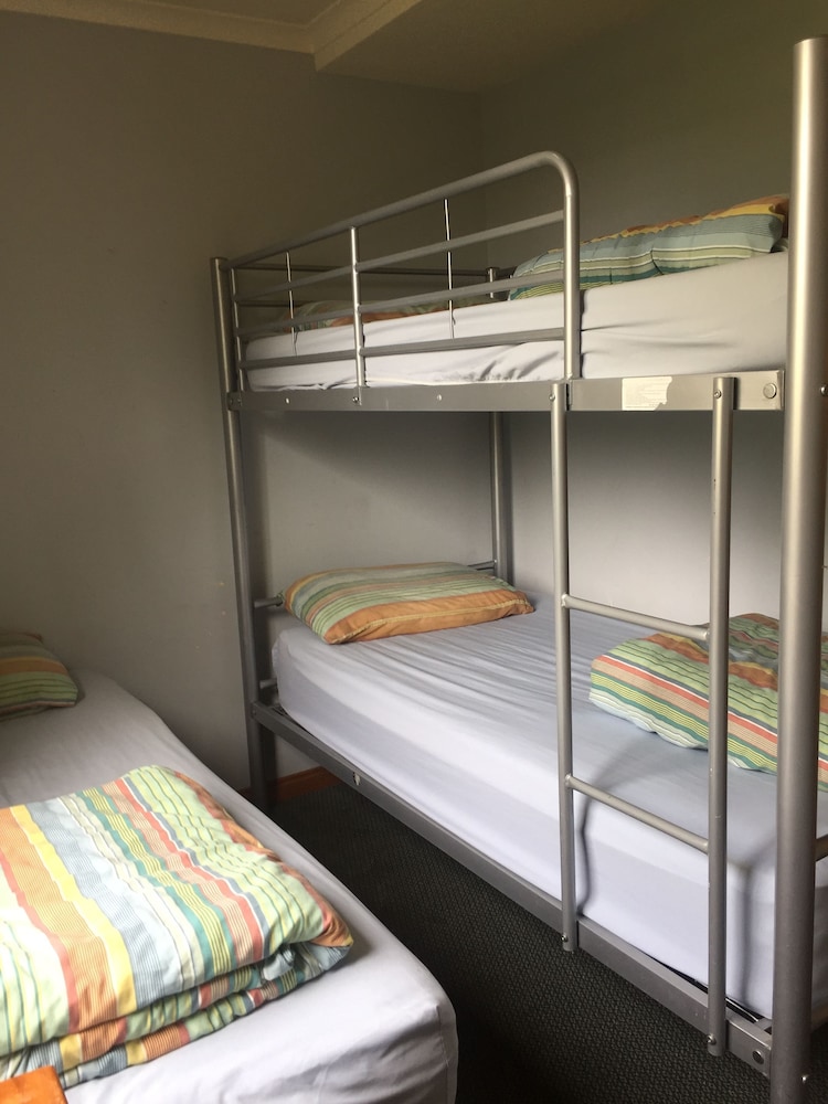 3 Bed Dorm (Whole Room) photo 1