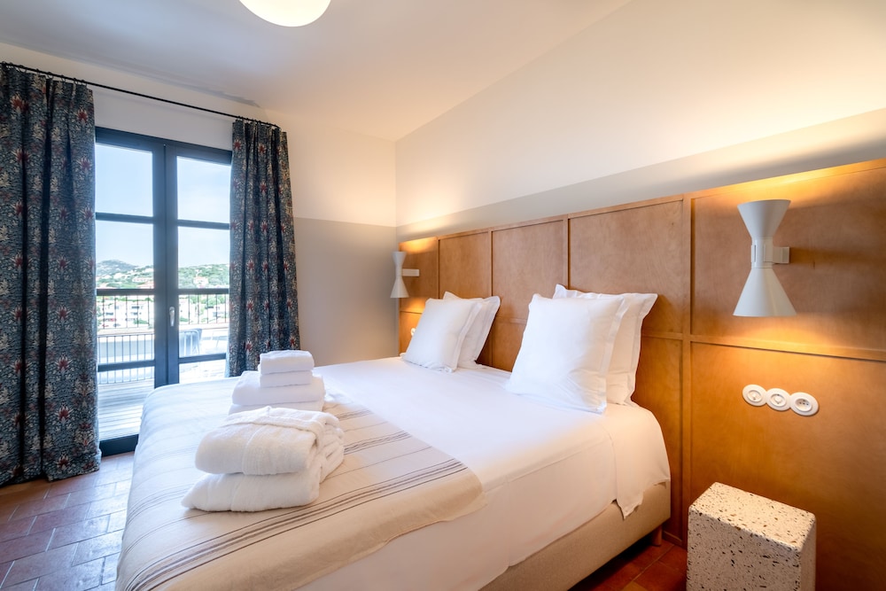 Deluxe Room, 1 Queen Bed (Privilège Deluxe et/ou Terrasse)