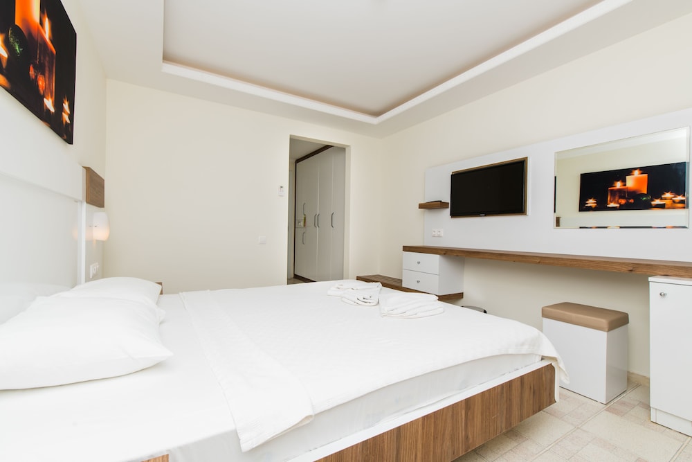 Standard Room photo 3