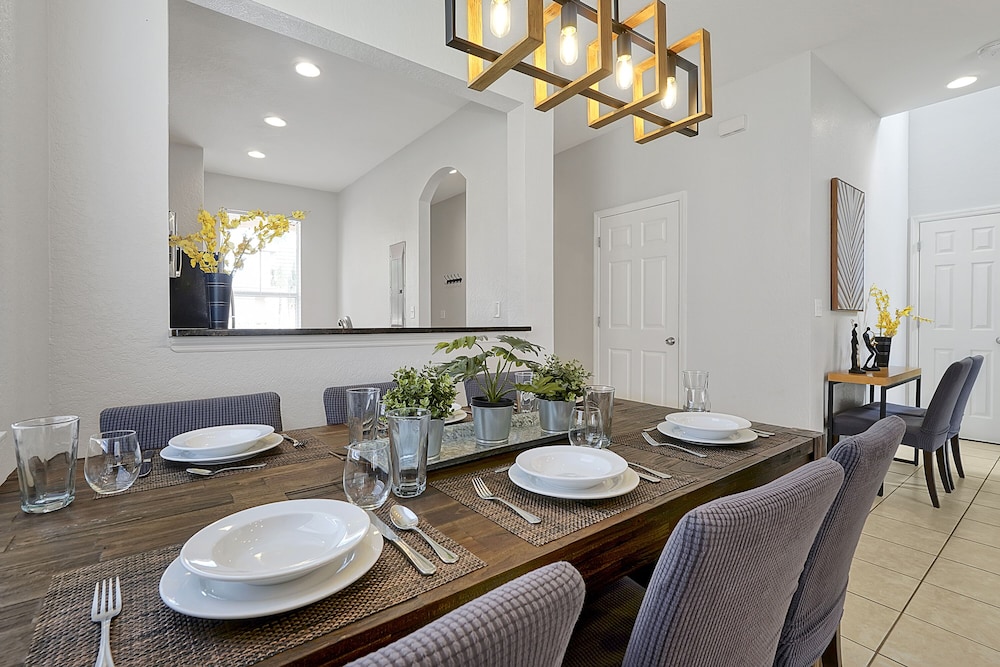 Standard Townhome, 4 Bedrooms, Hot Tub - Photo 18