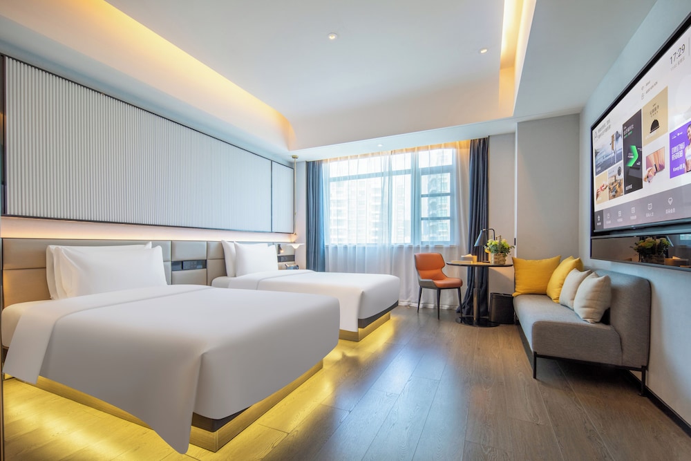 Signature Twin Room