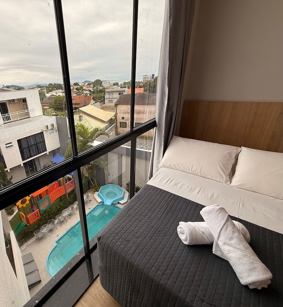 Comfort Room - Photo 2