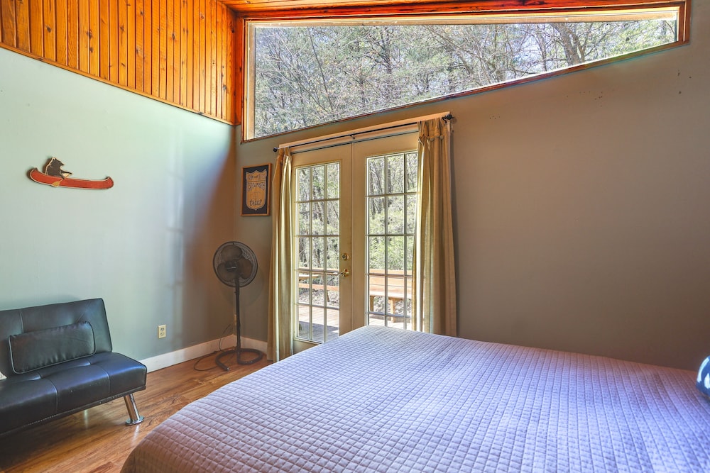 House (2 Bedrooms) photo 3
