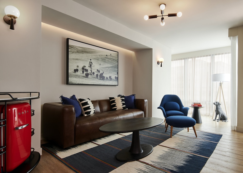 Grand Suite, 2 Bedrooms (Chamber King) photo 1