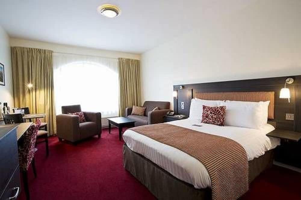 Classic Double or Twin Room