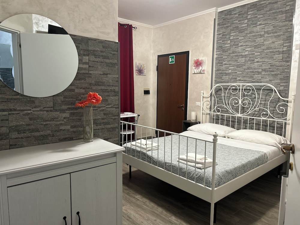 Classic Room, Private Bathroom