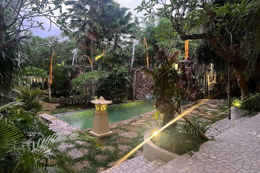Deluxe Room, Garden View - Photo 5