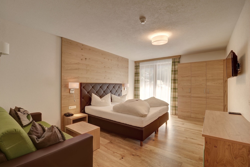 Room, 2 Bedrooms (Studio Dream) photo 1