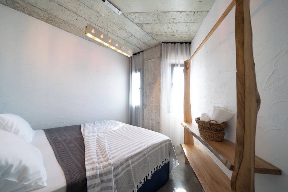Gallery Suite photo 2