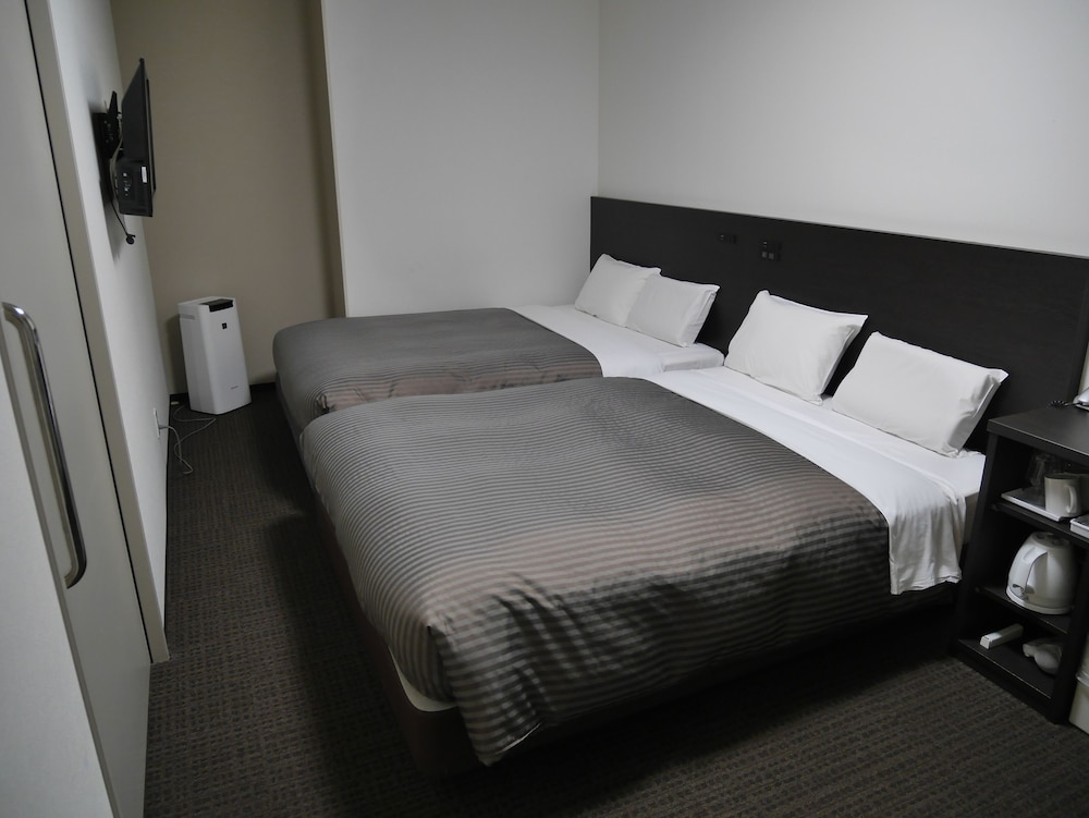 Superior Twin Room, 2 Double Beds, Non Smoking, City View
