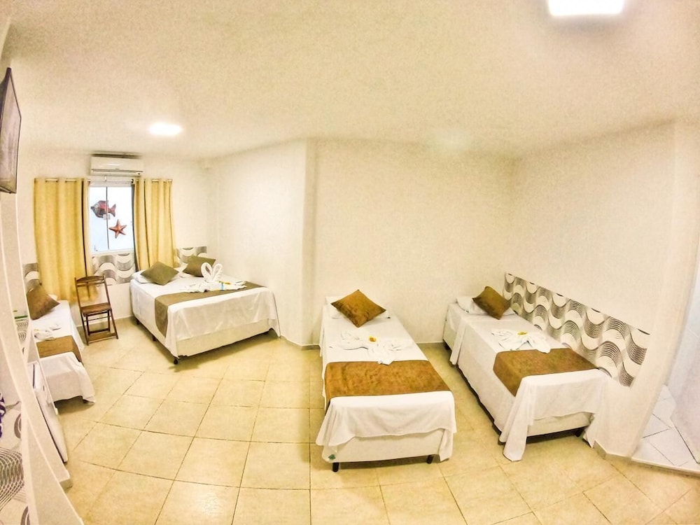 Economy Quadruple Room photo 3
