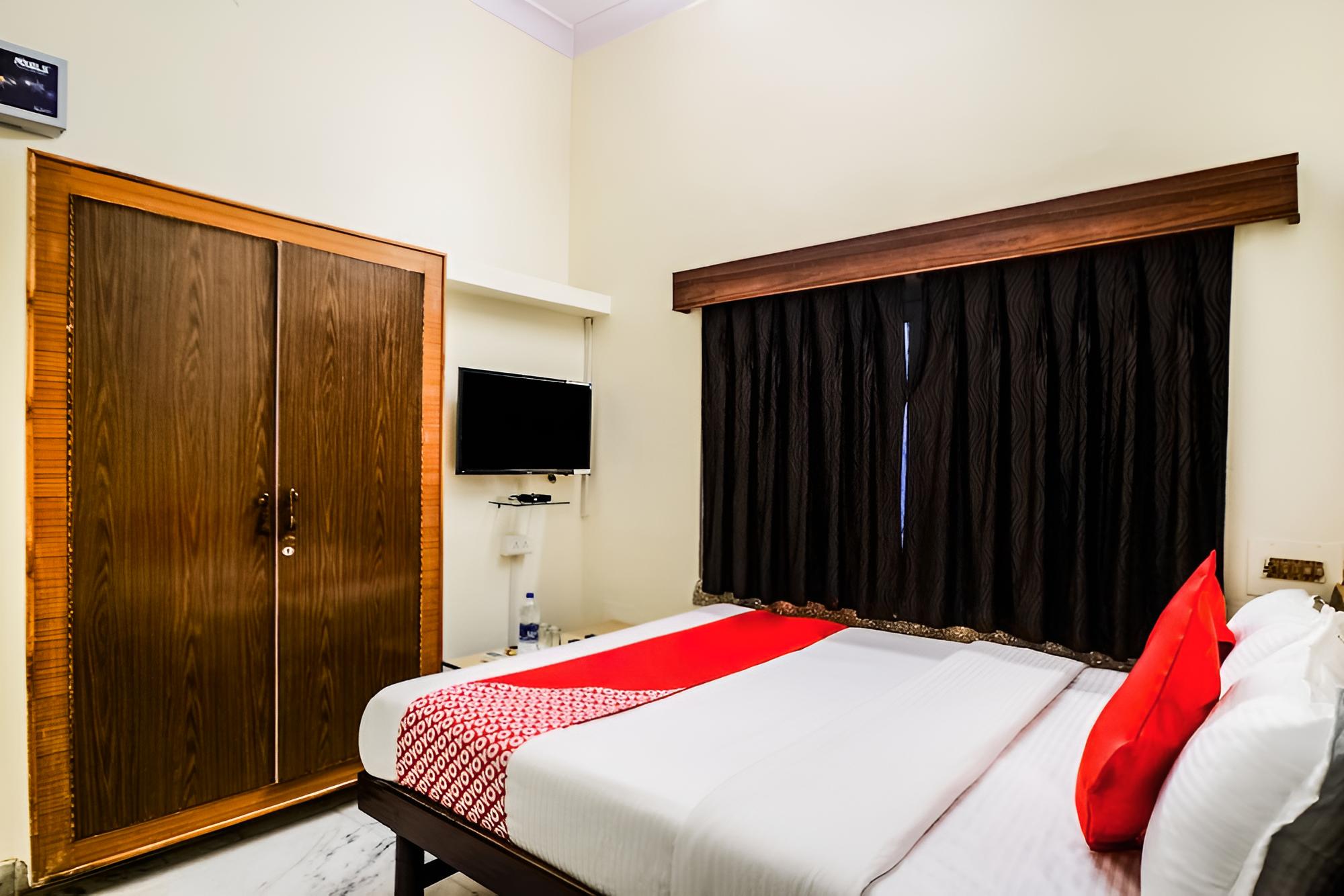 Double or Twin Room photo 1