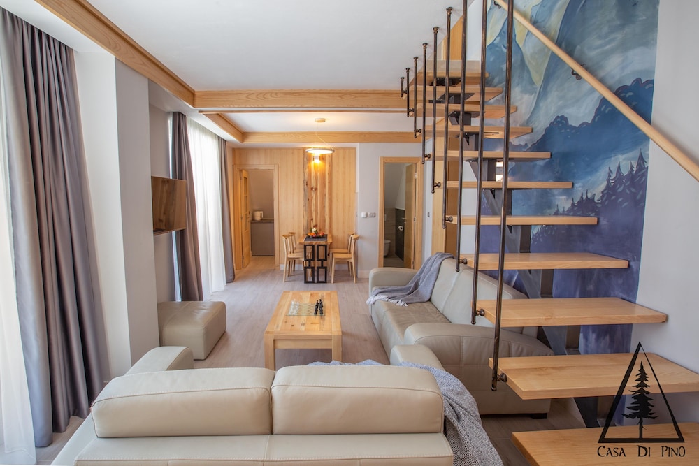 Deluxe Loft