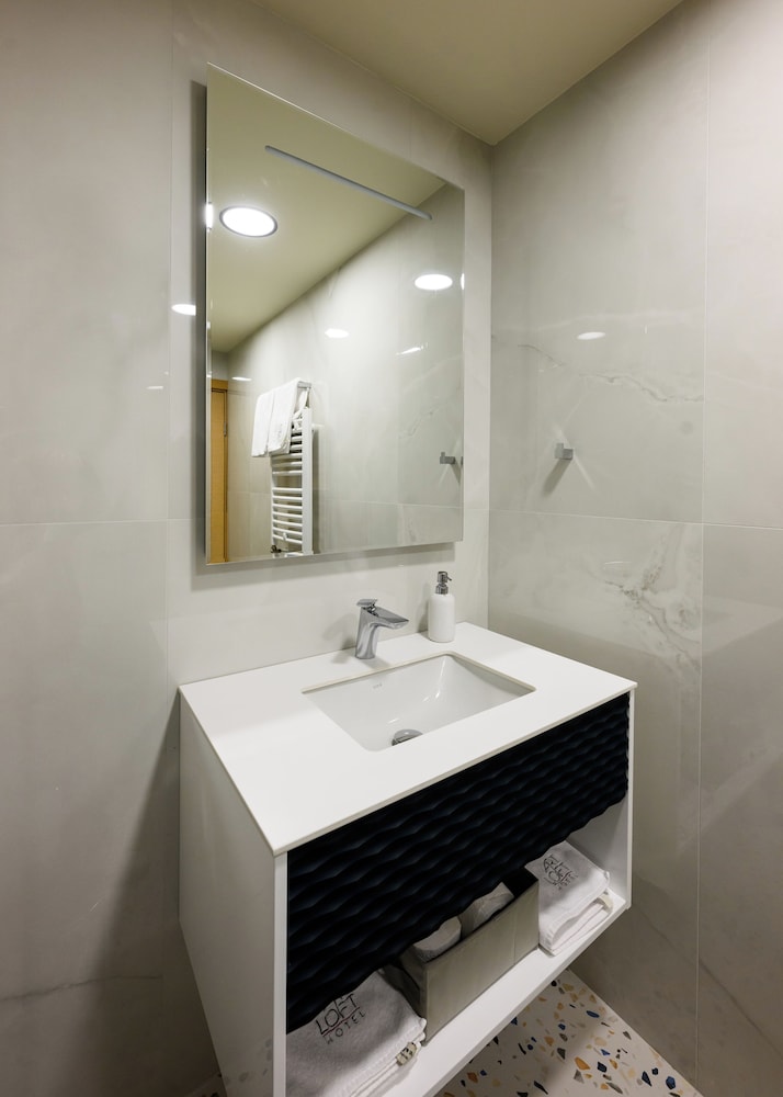Superior Triple Room, Non Smoking photo 2