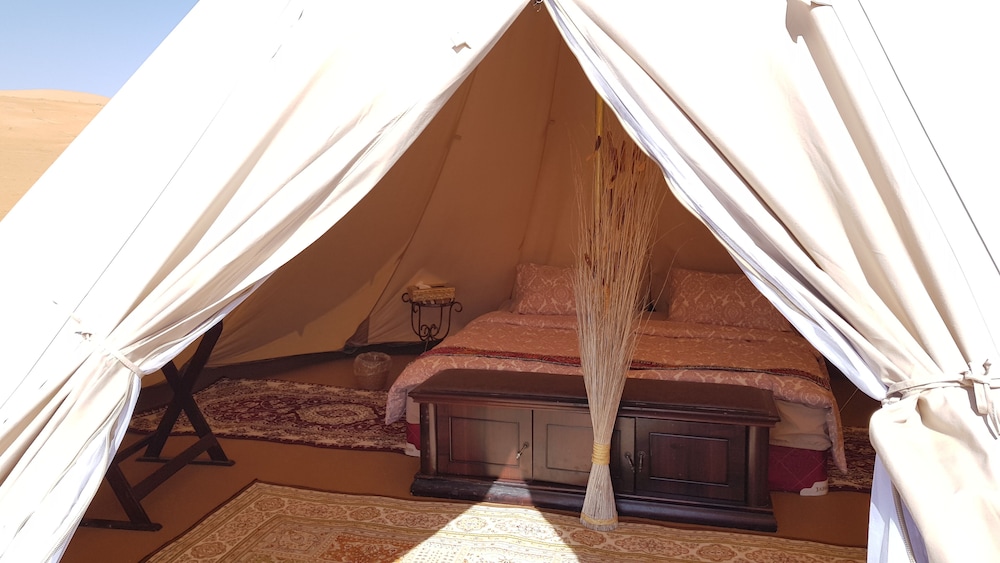 Honeymoon Tent, 1 Bedroom, Fireplace, Mountain View photo 3