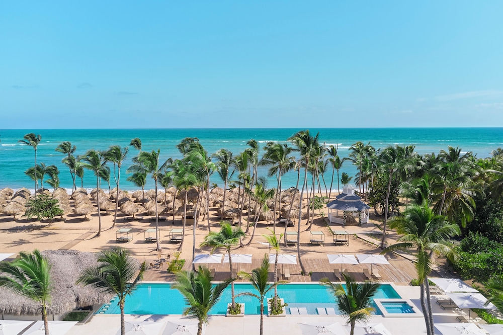 Finest Club Beachfront Suite