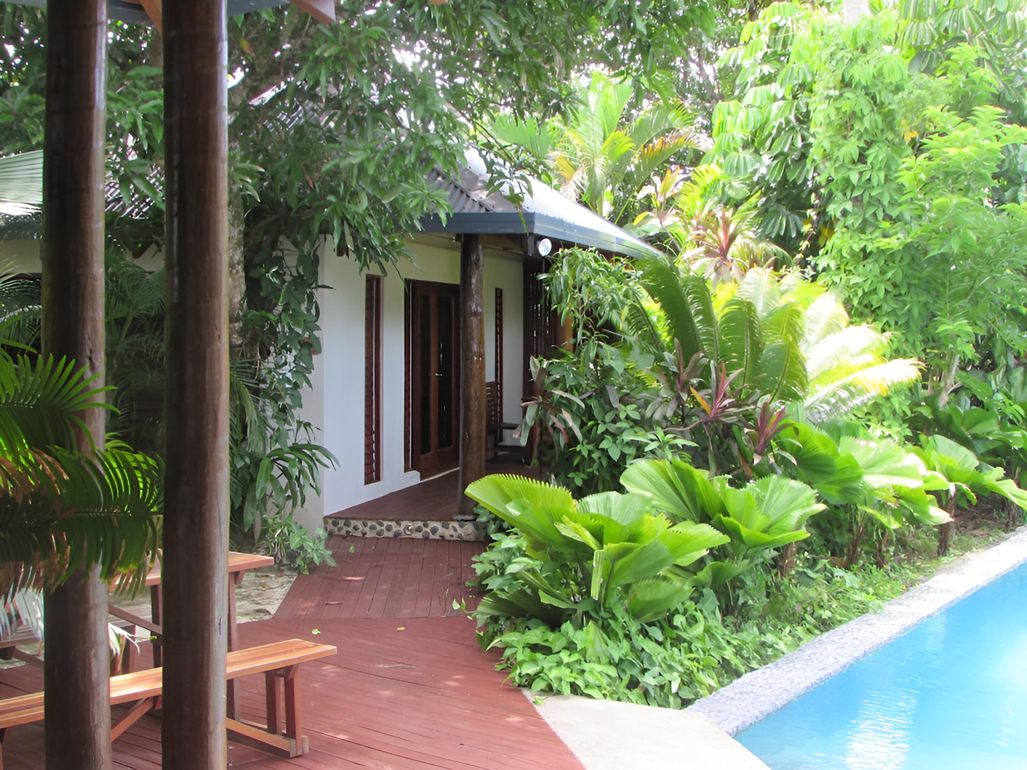 Coral View Bungalow photo 2