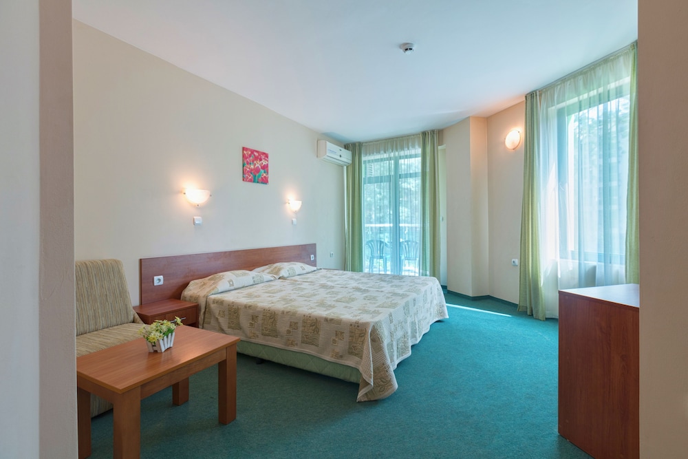 Double or Twin Room, Balcony photo 3