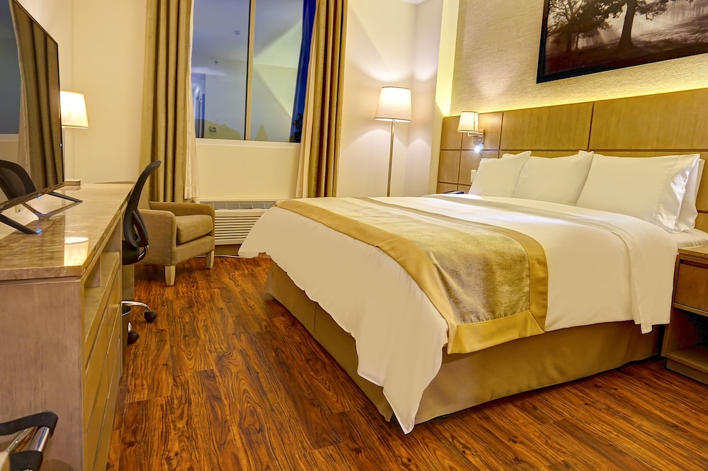 Room, 1 King Bed, Non Smoking photo 1