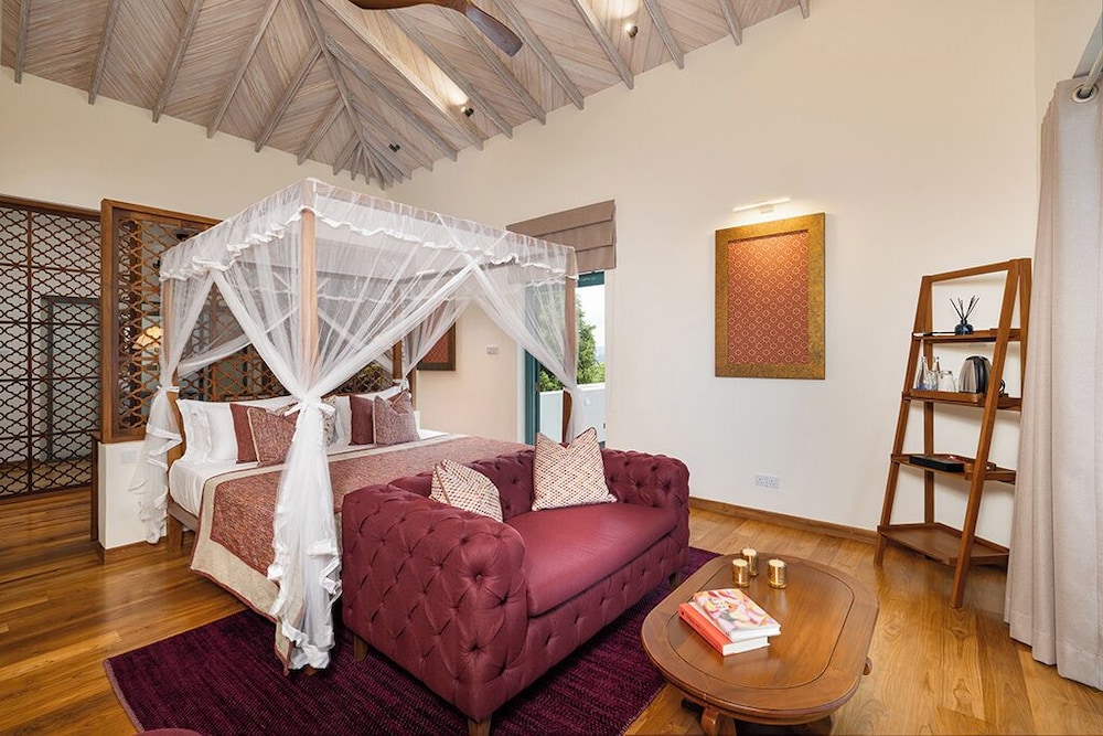 Executive Suite, Balcony, Mountain View