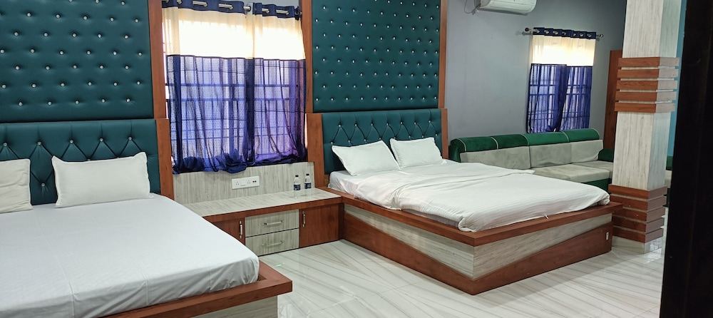 Executive Quadruple Room