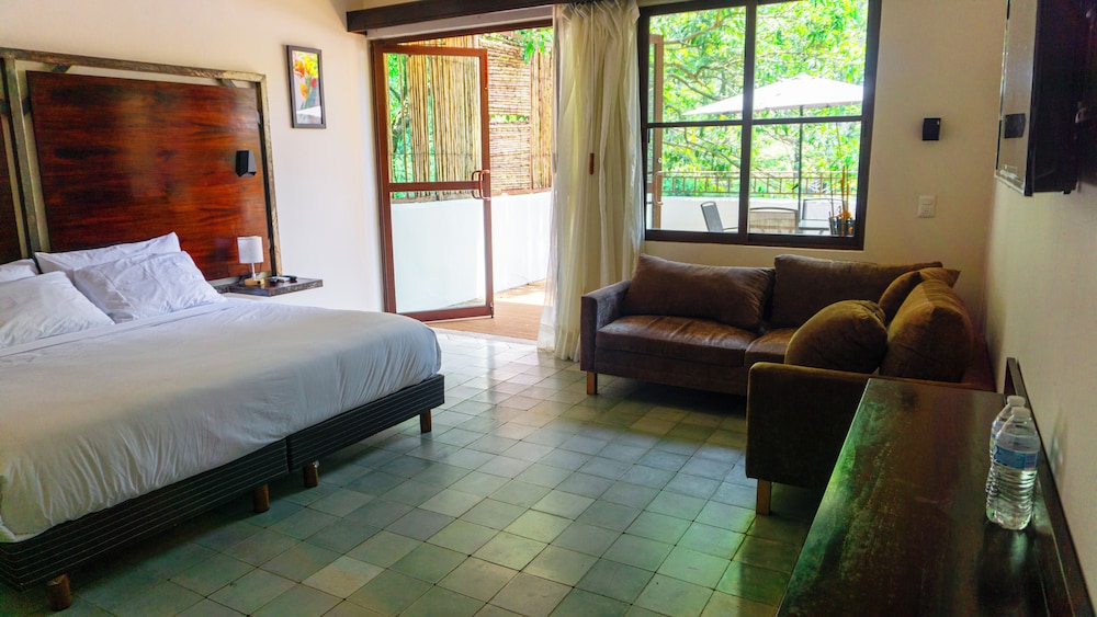 Premium Room, River View