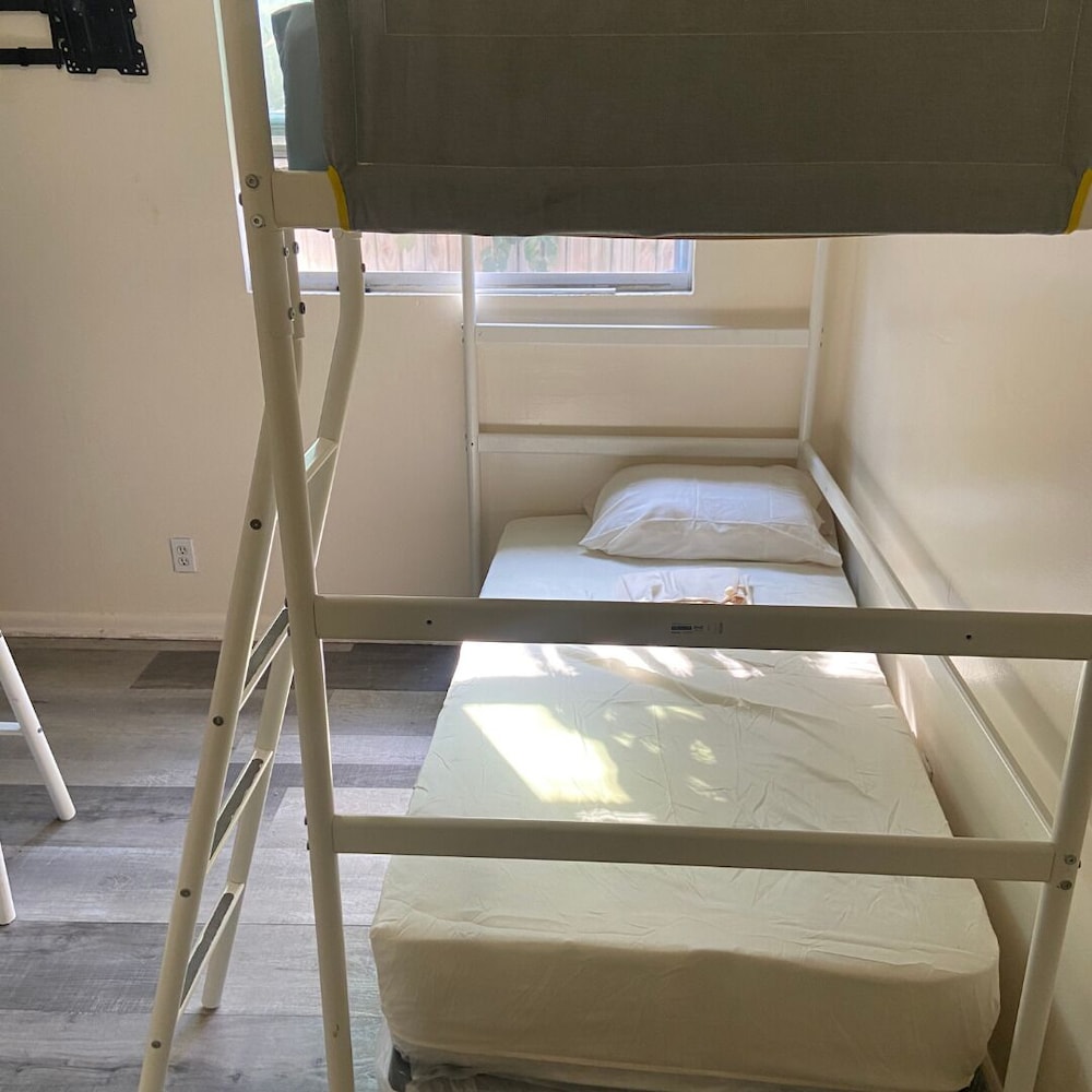 Basic Shared Dormitory photo 3