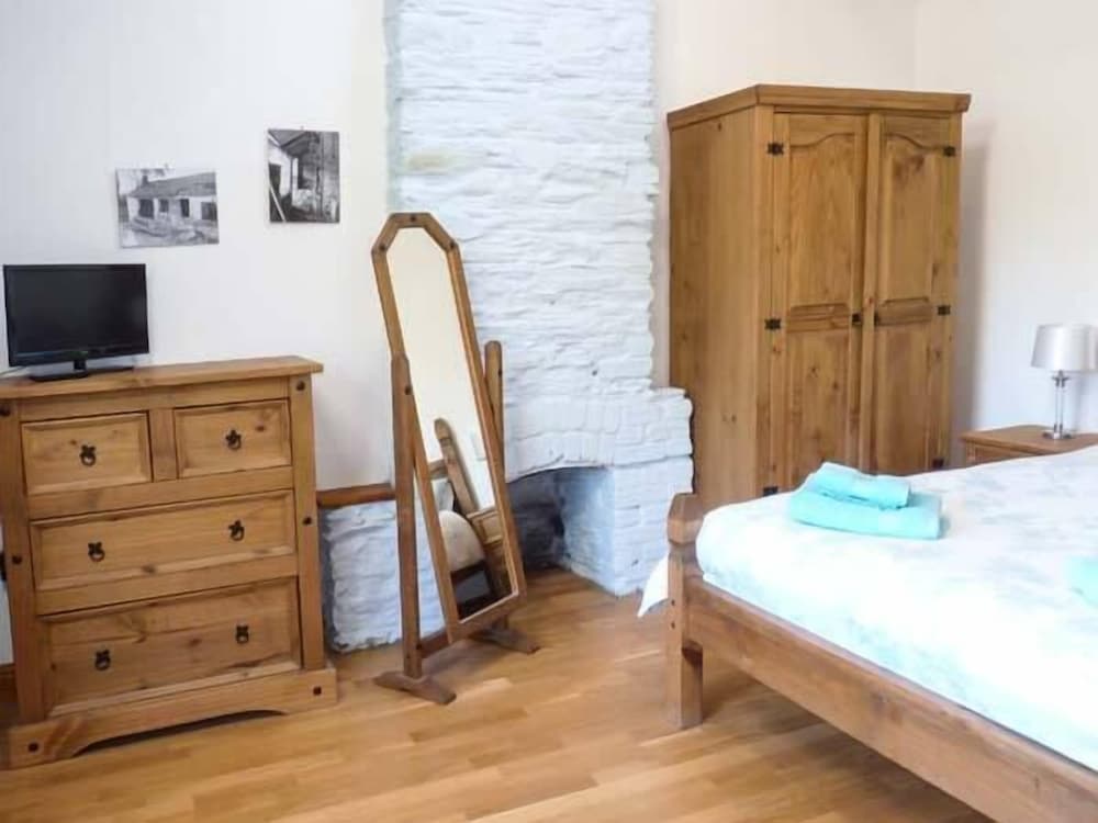 Cottage, 2 Bedrooms photo 3