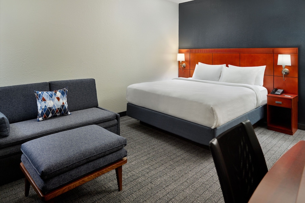 Room, 1 King Bed - Photo 1