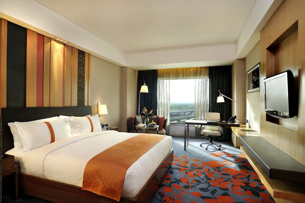 Club Room, 1 King Bed (High Floor, Club Floor)