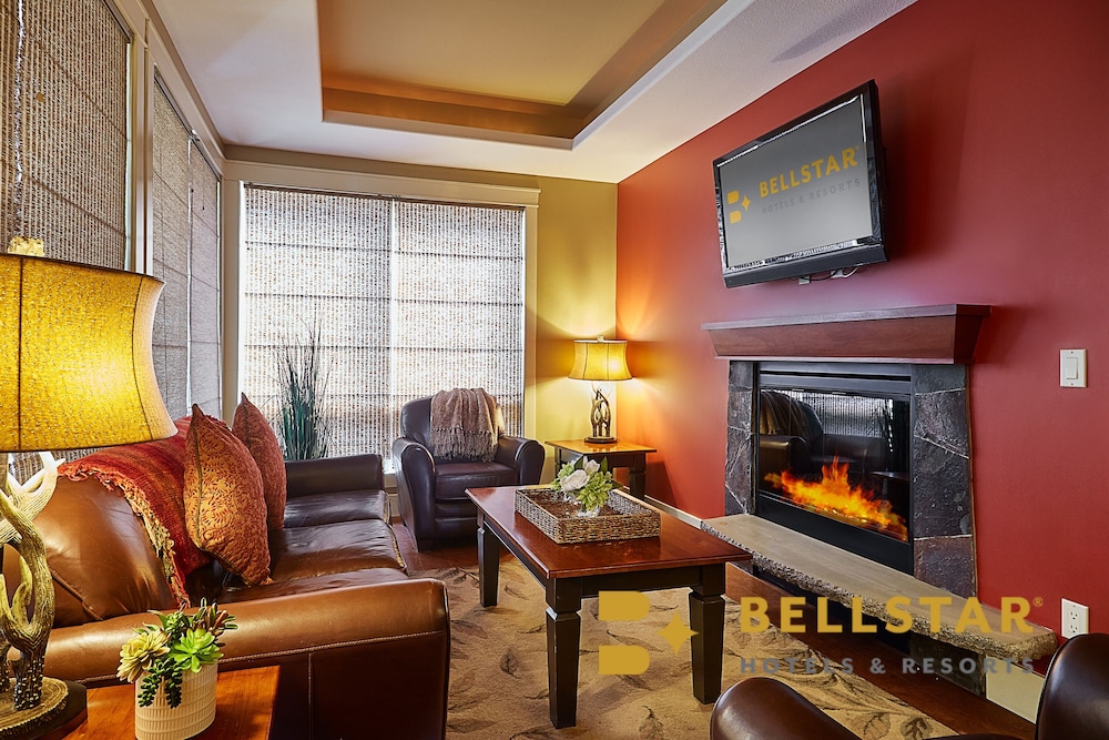One Bedroom Suite - Photo 2