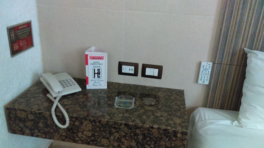 Superior Double Room, 2 Double Beds, Private Bathroom photo 2