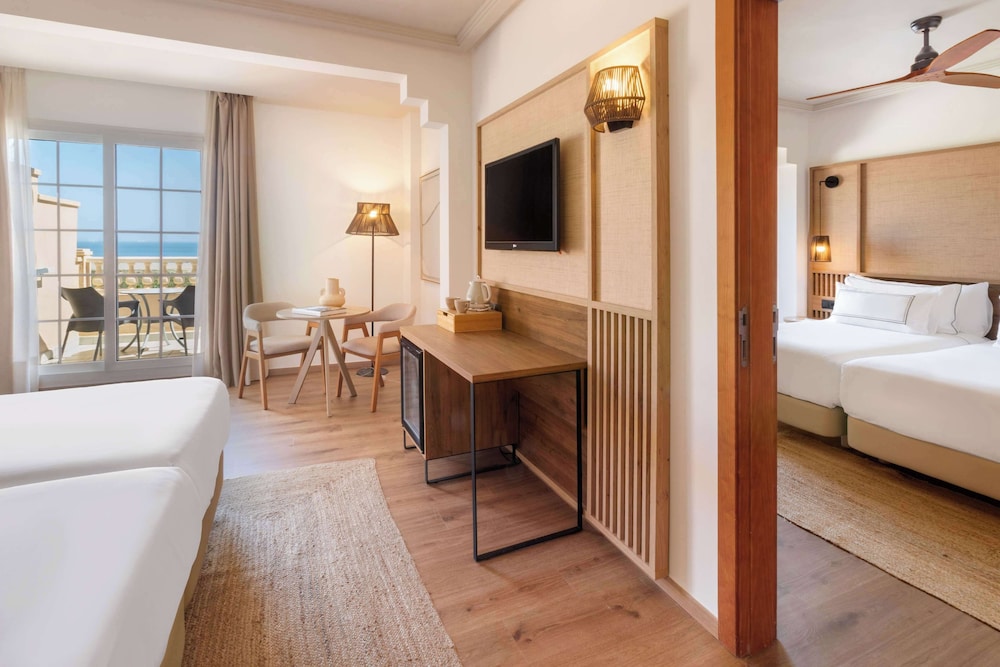 Family Communicated Front Ocean View