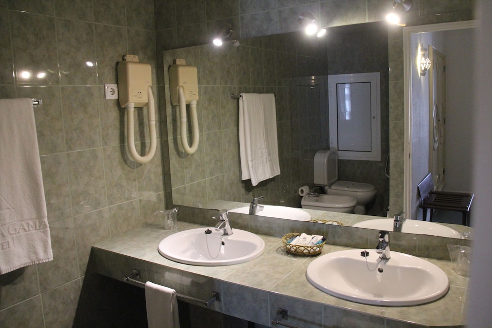Superior Double Room (2 adults + 1 child) photo 3