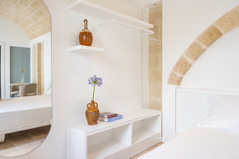 Superior Room, 1 King Bed, Private Pool, Garden View photo 3