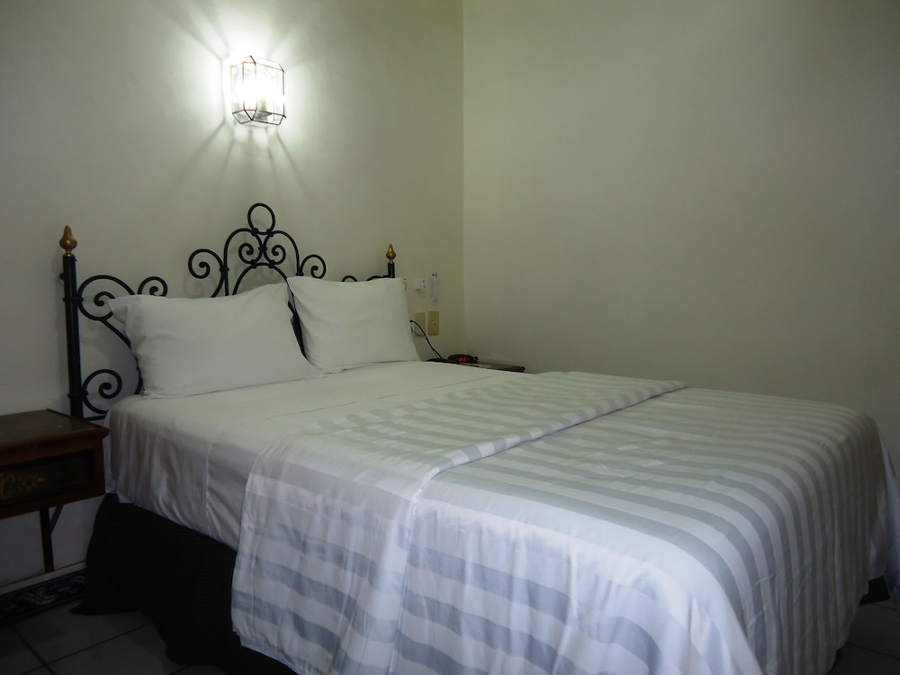 Economy Room photo 2