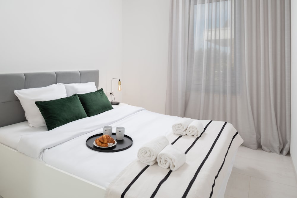 Exclusive Apartment, 2 Bedrooms, Sea View (N2) photo 3