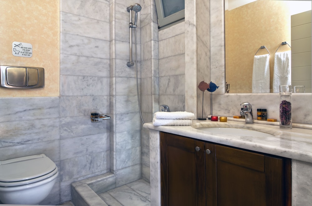 Superior Suite (for 2-4 people Afrodite, Artemis or Nafsika) photo 3
