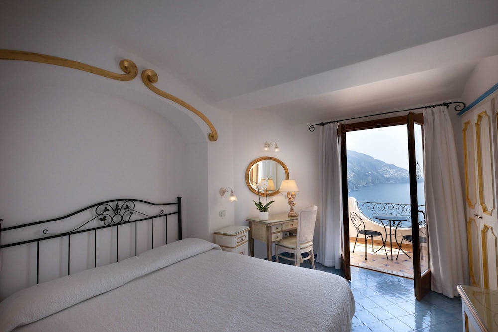 Superior Double or Twin Room, Balcony, Sea View - Photo 1
