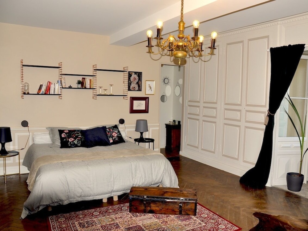Standard Triple Room, Private Bathroom, Park View (Chambre sur jardin) - Photo 6