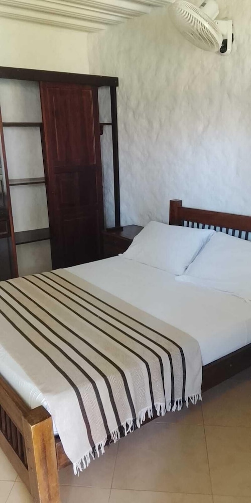 Basic Double Room, Balcony, Pool View
