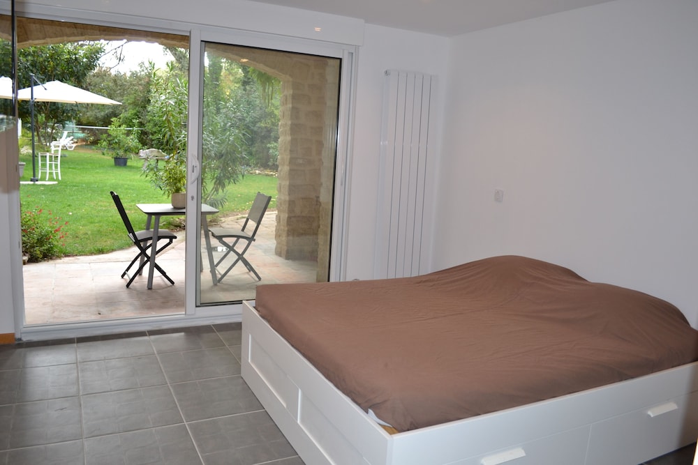 Apartment, Terrace (Le Laurier) photo 1