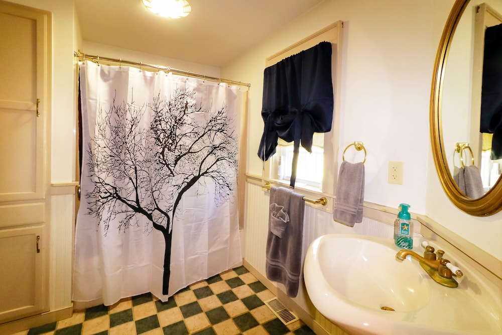 Adams Suite photo 2